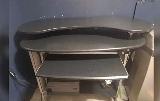 Corner table -keyboard tray- (used)